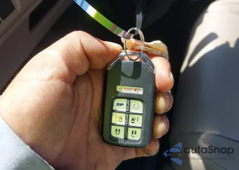 2022 Honda Odyssey Ex-L from USA, damaged, VIN 5FNRL6H74NB028461